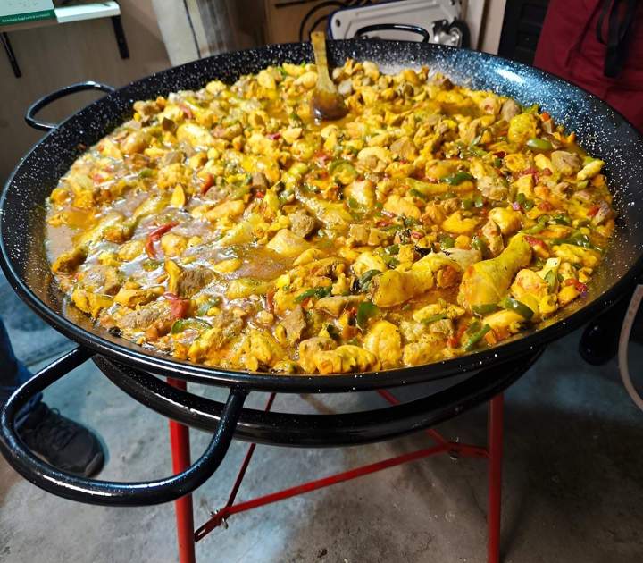 Paellas authentiques espagnoles Suresnes et ses alentours