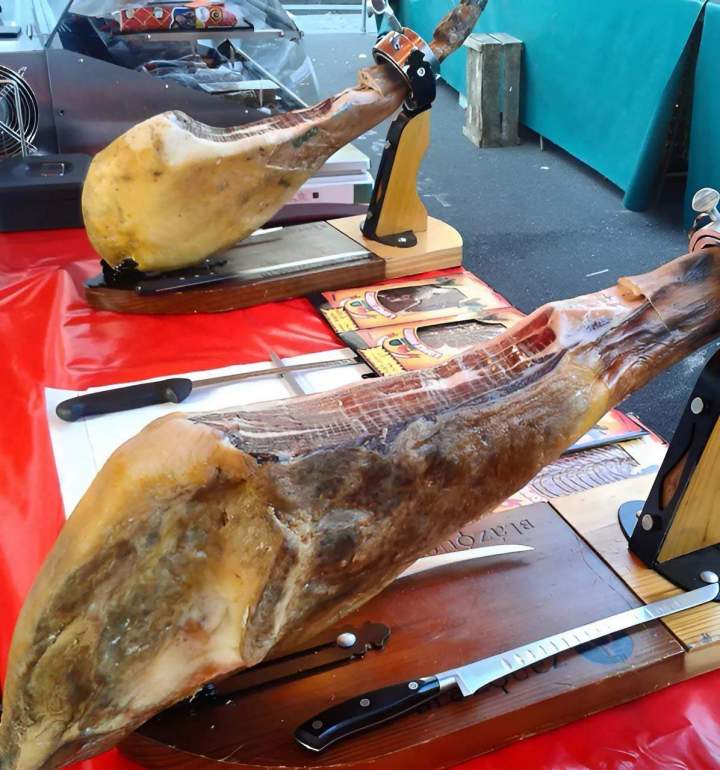 Découpe de jambon Suresnes et ses alentours