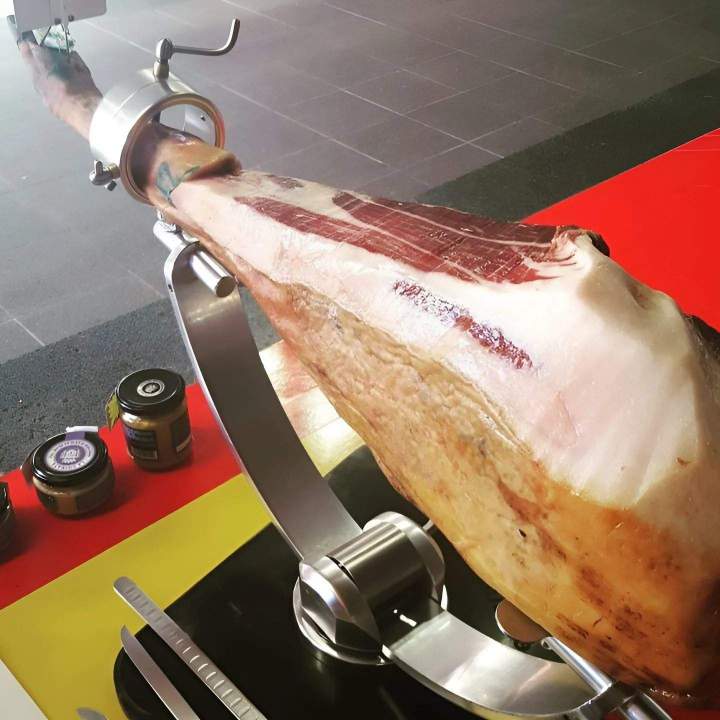 Maître coupeur de jambon Suresnes et ses alentours